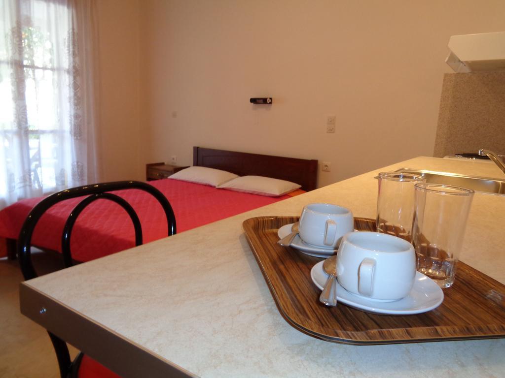 Appartement Skyline à Velonádes Extérieur photo